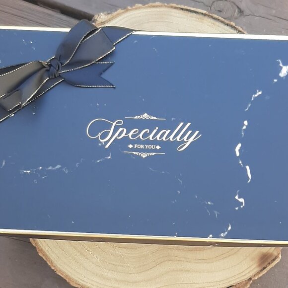 Specially For You Gift Set Box For Anyone In The Medical/Healthcare Field - Picture 2 of 6